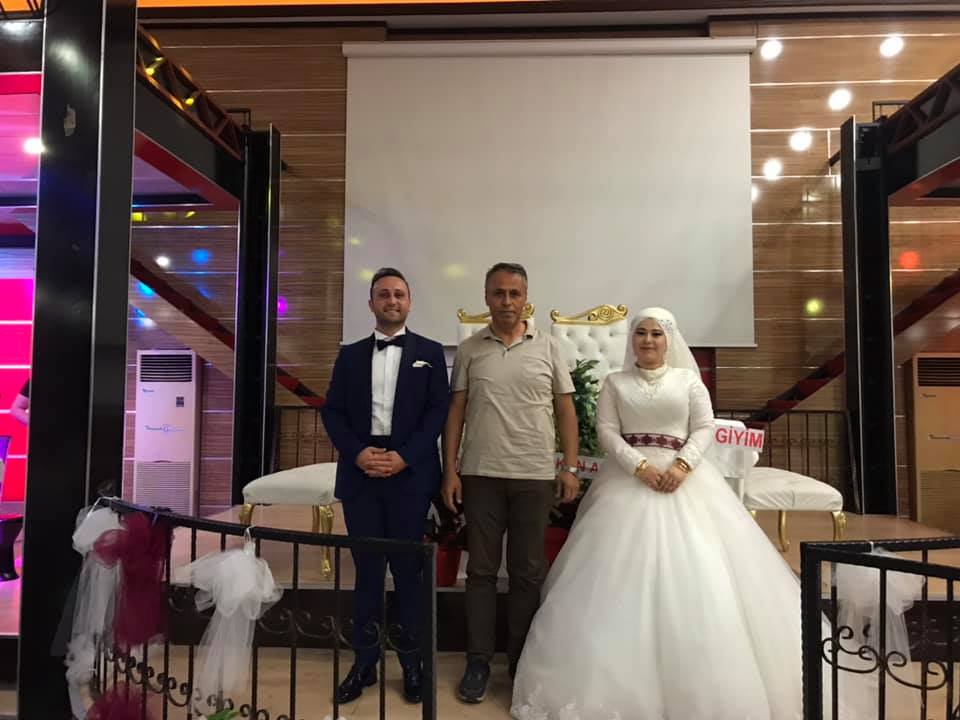 BELEDİYE BAŞKANIMIZ SN. HASAN SOPACI, BELEDİYE PERSONELİMİZ MEHMET GÖKTÜRKÜN DÜĞÜN MERASİMİNE KATILDI