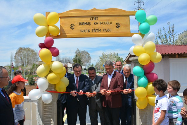 BAŞKANIMIZ ŞEHİT DURMUŞ KATIRCIOĞLU ÇOCUK TRAFİK EĞİTİM PARKURU AÇILIŞINA KATILDI